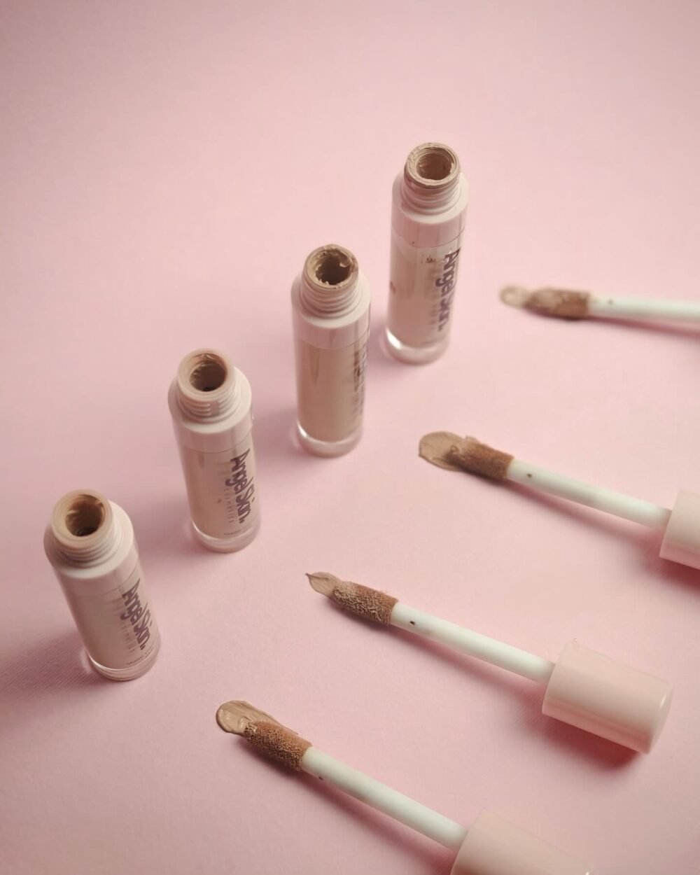 Matte Liquid Concealer - Image 6