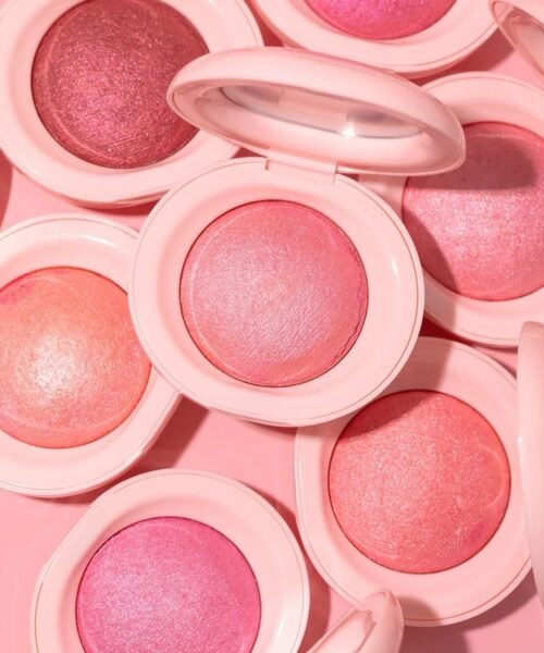 Alternative view of Glow Blush/ Highlighter